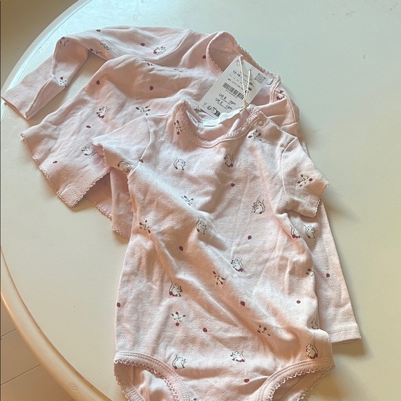 Zara Other - Zara Light Pink Baby Onesie Set with Tiny Floral Detail NWT
